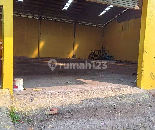 Disewakan Gudang Muara Baru Penjaringan, Luas 810m2 1