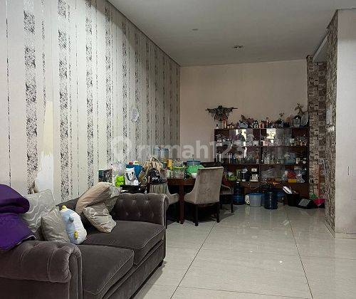 Dijual Rumah Kelapa Gading Luas 6x15, 3 Lantai, 4 Kamar 2