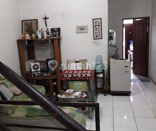 Dijual Rumah Mangga Besar Luas 8x21,3 Lantai, 14 Kamar 2