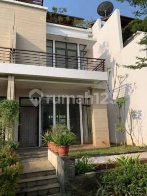 Dijual Rumah Cluster Royalton Residence Luas 200m2, 4 Lantai 1