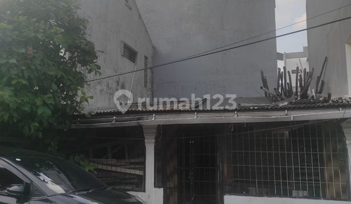 hitung tanah luas 88m hadap selatan rumah tua jalan 2 mobil