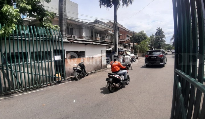 Sunter Lake shophouse, 400m², suitable for bank or office, roadside, move-in ready condition. 2