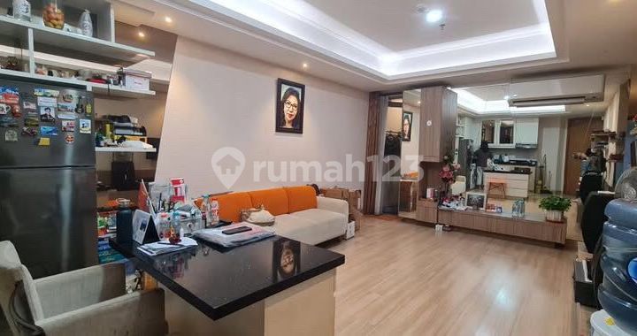 unit the mansion 8th floor condition fully furnished good ready to use