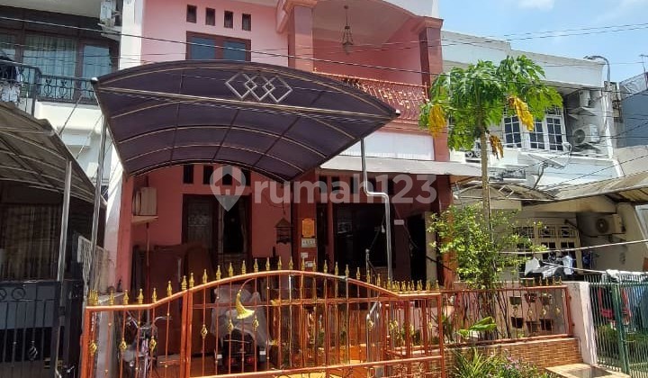 rumah standard kelapa molek luas 78m hadap utara bangunan 2 lantai