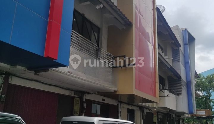 Ruko Dalam Komplek Sangat Strategis Dekat Dari Mall Bebas Banjir Luas 76,5M