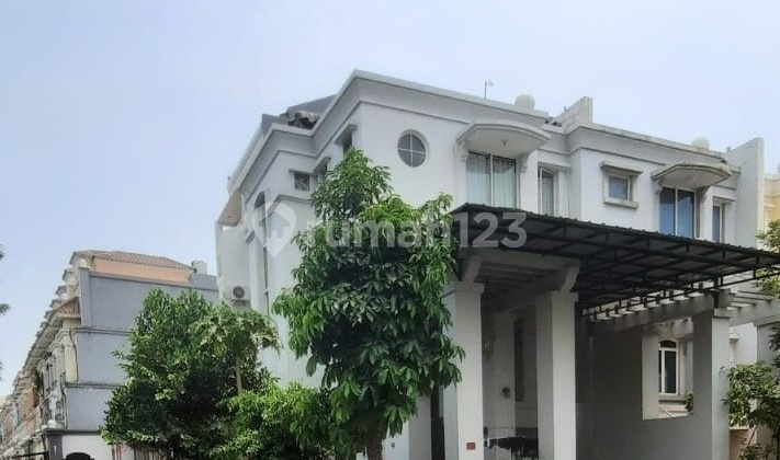 Rumah Hook Bukit Gading Luas 120m Hadap Barat selatan Dalam Komplek 