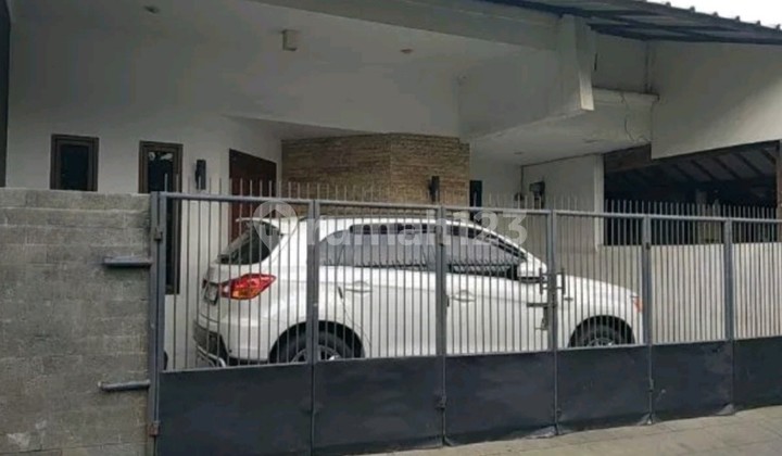 Sangat Murah Rumah Kayu Putih Luas 87.5m  Hadap Utara Sudah Tinggi Dari Jalan