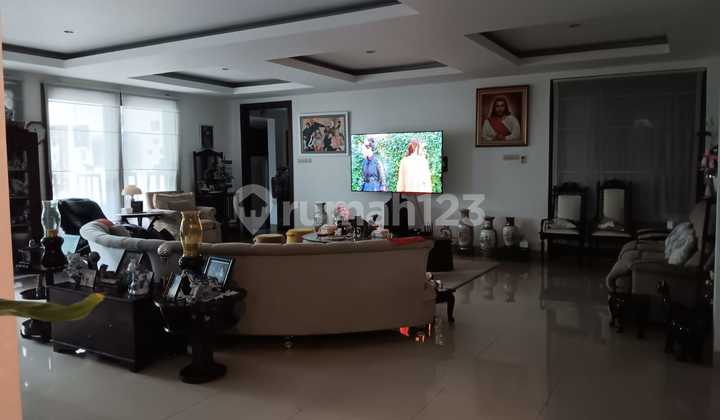 rumah mewah area kemang luas 1000m sangat bagus ada swimming pool 2