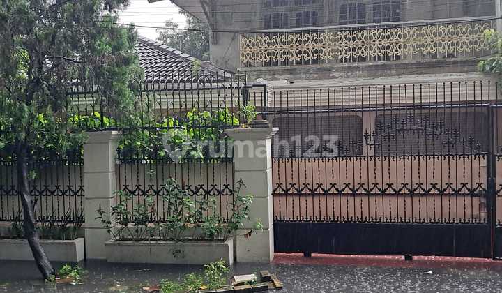 Rumah Siap Huni Cempaka Putih Luas 502M Hadap Utara Lingkungan Nyaman 2