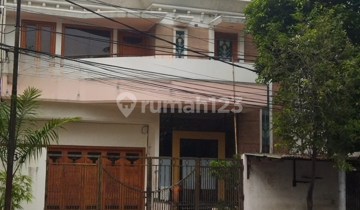 rumah rajawali selatan luas 533m pinggir jalan raya  hadap selatan sudah tinggi dari jalan 1