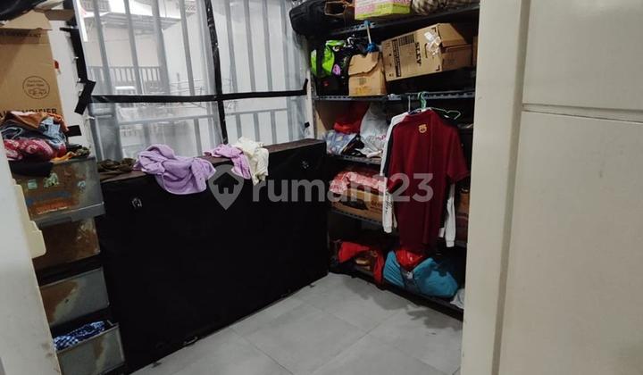 Green Sunter House, 78M Area, 2-Story Building, Not Flooded