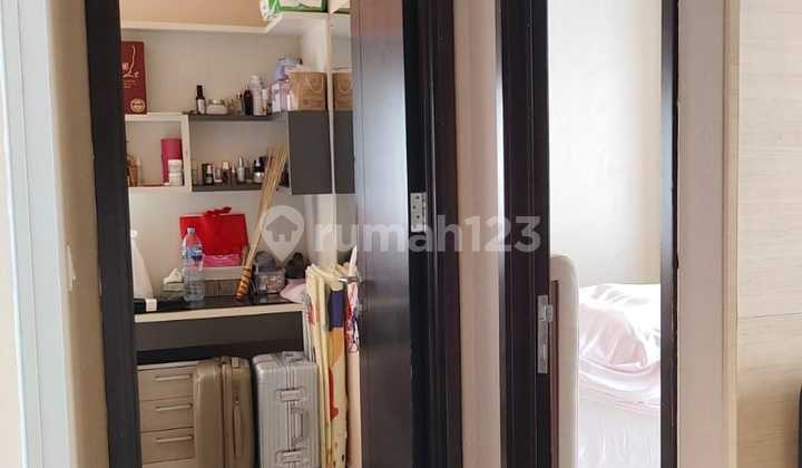 Unit West Mark Taman Anggrek Luas 52M Lantai 6 Fasilitas Lengkap dan Strategis 1