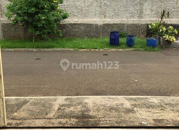 Pluuit Timur Hadap Selatan Luas 200m Bangunan Masih Bagus Dan Layak Huni 2