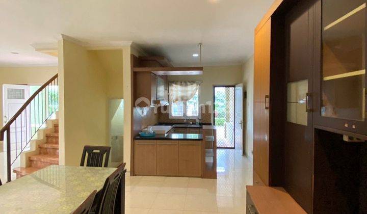 Rumah 2 Lantai Bagus di Raffles Hills, Jakarta Timur 2