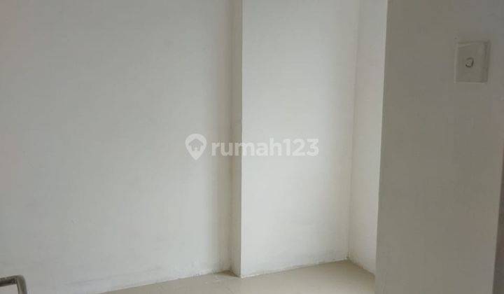 Apartement Bassura City 2 BR Unfurnished Bagus Sudah SHM Bonus Ac 2