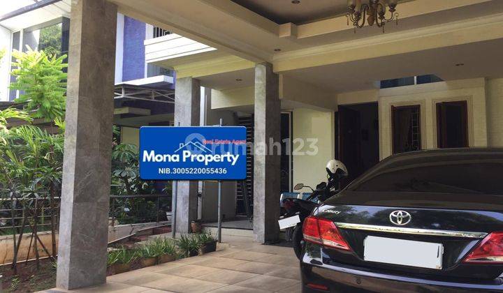 Rumah 2 Lantai Semi Furnished SHM di Citra Grand, Jakarta Timur 1