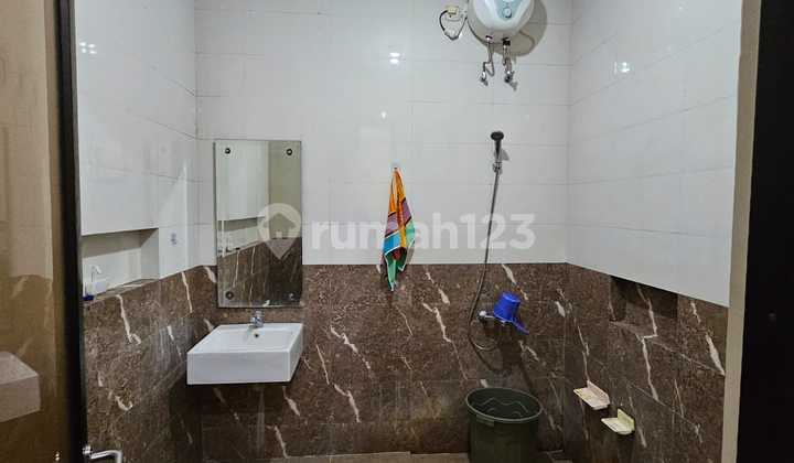 For Sale Hook House in Citra Grand Cibubur 2