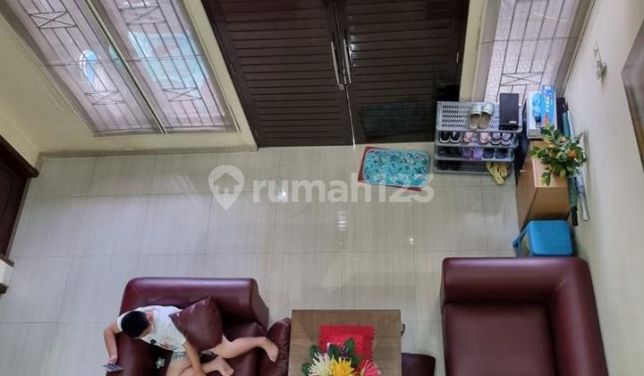 Di Jual Rumah  2 Lt DI Jalan Musi  Galaxy Bekasi 2