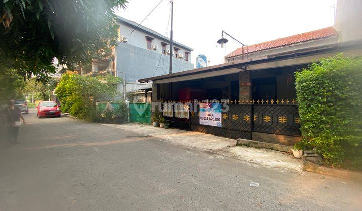 Rumah Besar Dijual Depan Jalan Raya Bekasi 1