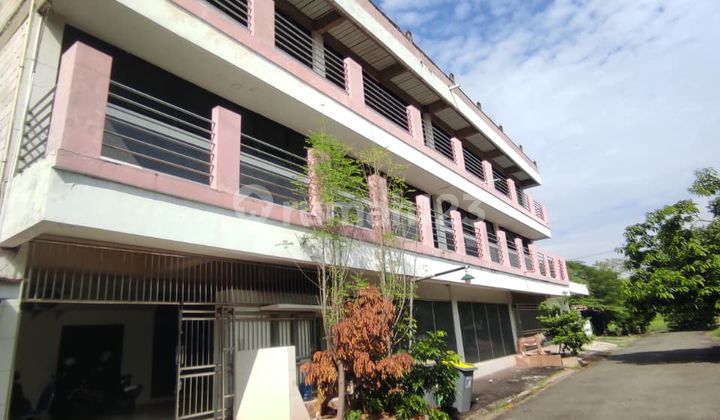 For Sale 4-Story Majestic Building in Duku Bima, Grand Wisata Bekasi