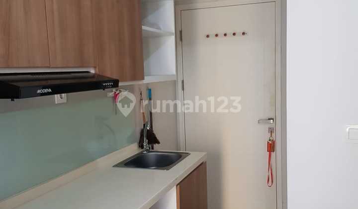 For Sale Semi-Furnished Studio Apartment Summarecon Bekasi 2