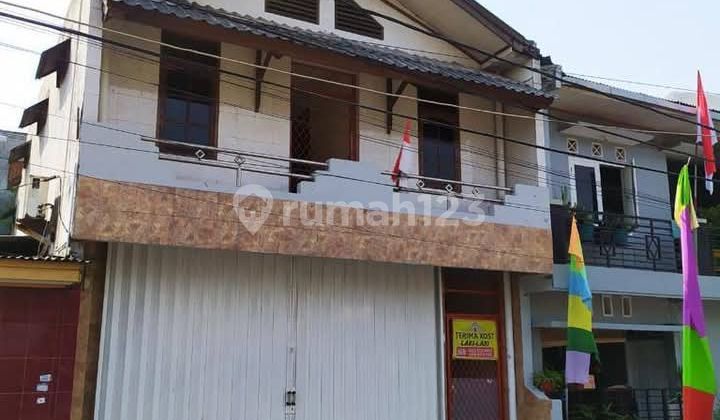 Di Jual Rumah Kost di Daerah Kayuin Bekasi Di Jual Rumah Kost di Daerah Kayuin Bekasi