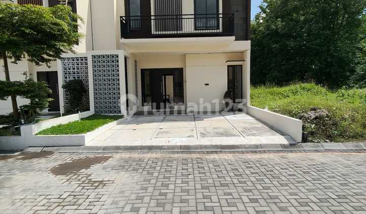 2-Story Modern Scandinavian Design House in Kaliurang St. Km 13 Housing Complex, Near UII Campus 2-Story Modern Scandinavian Design House in Kaliurang St. Km 13 Housing Complex, Near UII Campus