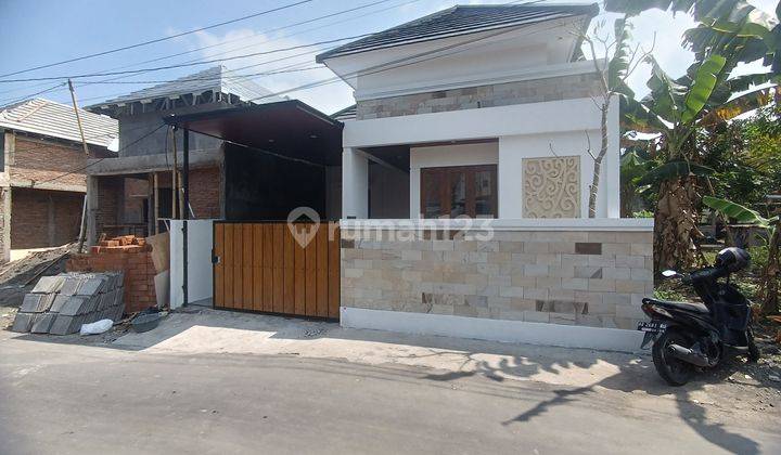 Rumah Minimalis Modern Siap Huni di Jakal Km 12,Dekat Kampus Uii 2