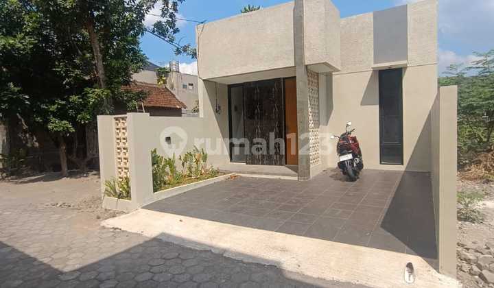 Rumah minimalis di Wedomartani Sleman,Dekat Waterboom JOGJA BAY 1