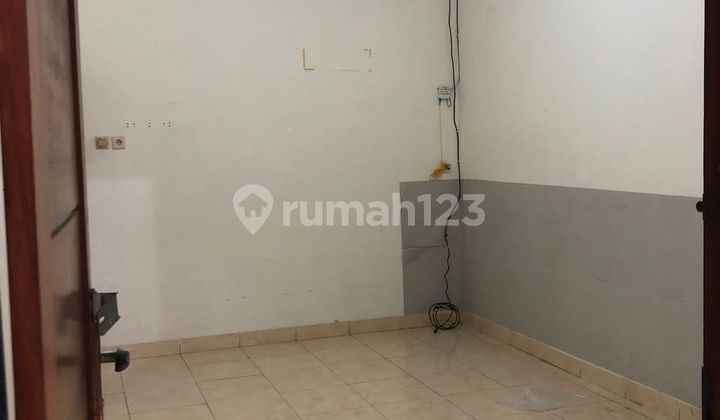 Rumah siap huni di Jl. Kaliurang KM 6,Dekat Kampus UGM 2