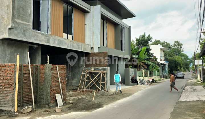 2-Story House Contemporary Modern Design North of Maguwoharjo Stadium Depok Sleman 2