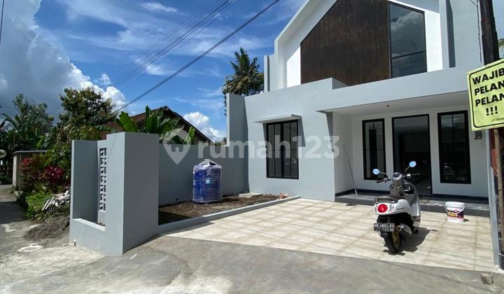 Rumah Siap Huni Desain Mezzanine di Caturharjo Sleman,Barat Ibarbo Park Rumah Siap Huni Desain Mezzanine di Caturharjo Sleman,Barat Ibarbo Park