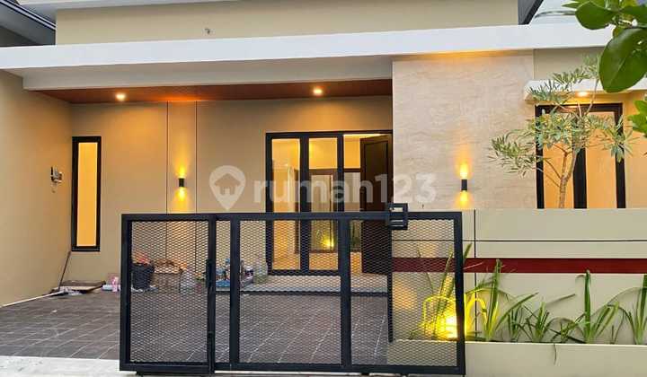 Ready-to-Occupy House in Sleman, Near Sleman Regional Government and IBARBO PARK 2