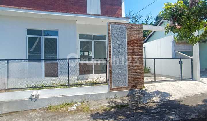 Ready-to-occupy house on Jl. Magelang, near Sleman Regional Hospital 2