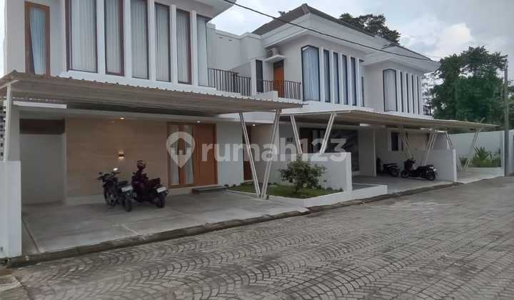 Rumah Cantik Dalam Perumahan di Ngaglik Jakal KM 10,Dekat Pasar Gentan