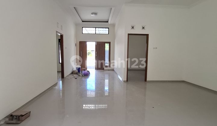 Ready-to-Occupy House in Ngemplak Sleman, Near Jangkang Market and UII Integrated Campus 2