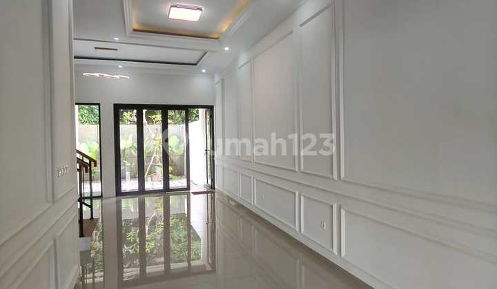 Rumah Modern Kontemporer di Jakal Km 13,Dekat Kampus Uii Terpadu