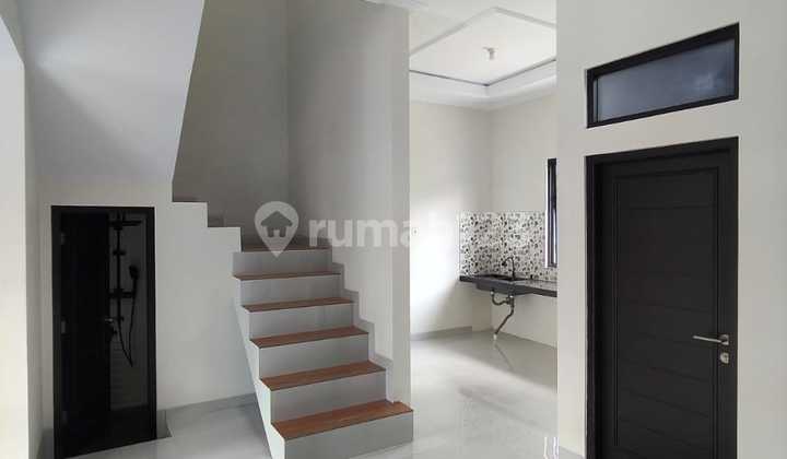 Rumah Siap Huni 2 Lantai di Jl.kaliurang Km 10,Dekat Pasar Gentan 2