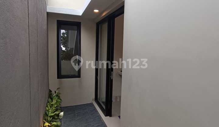 New House on Jl. Gito Hati Near SCH JL. Magelang 2
