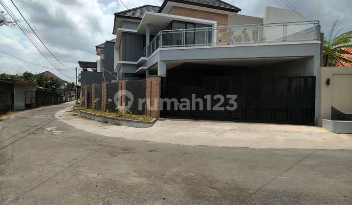 Rumah Siap Huni 2 Lantai di Jl Kaliurang Km 10 Ngaglik Sleman,Dekat Pasar Gentan Rumah Siap Huni 2 Lantai di Jl Kaliurang Km 10 Ngaglik Sleman,Dekat Pasar Gentan