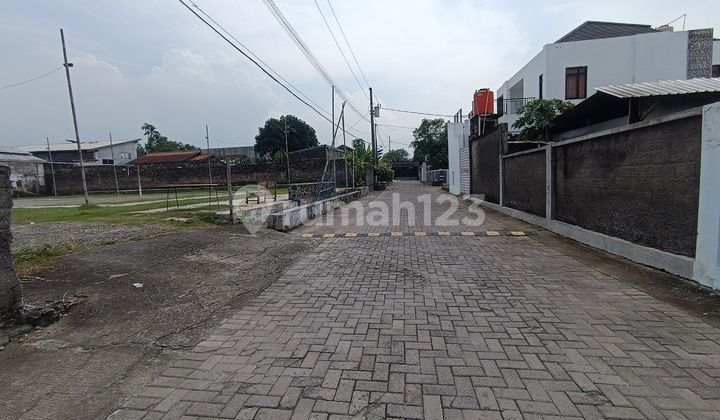 Tanah strategis Di Jl. Solo Kalasan, Dekat Candi Prambanan