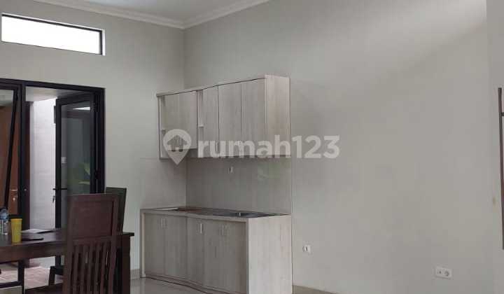 Rumah Siap Huni Desain Modern di Jl.kabupaten,Dekat Jcm