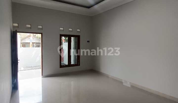 Modern Beautiful House on Jl. Palagan km 12, Near Rejondani Market 2