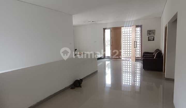 Exclusive Boarding House and Main House in Maguwoharjo, Depok, Sleman, Near Hermina Hospital 2