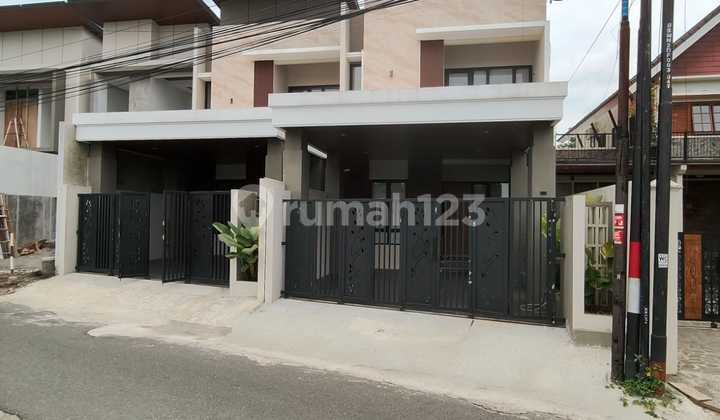 Rumah Modern Kontemporer di Jakal Km 13,Dekat Kampus Uii Terpadu Rumah Modern Kontemporer di Jakal Km 13,Dekat Kampus Uii Terpadu