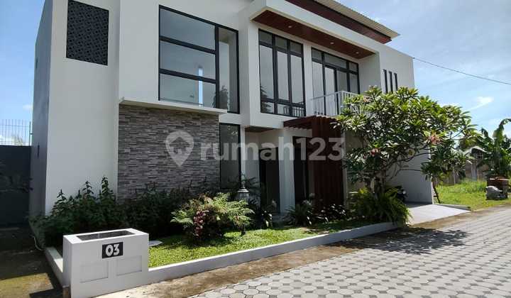 Rumah Mewah siap huni dalam Perum Di Jl.Magelang ,Dekat SCH Dan PEMDA Sleman Rumah Mewah siap huni dalam Perum Di Jl.Magelang ,Dekat SCH Dan PEMDA Sleman