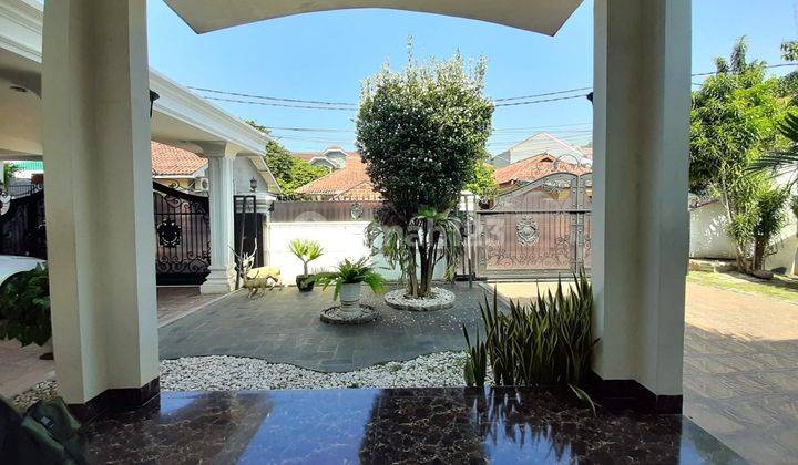 Rumah Hoek Private Pool 22x24 504m Type 4KT Jagakarsa Jakarta Selatan 2