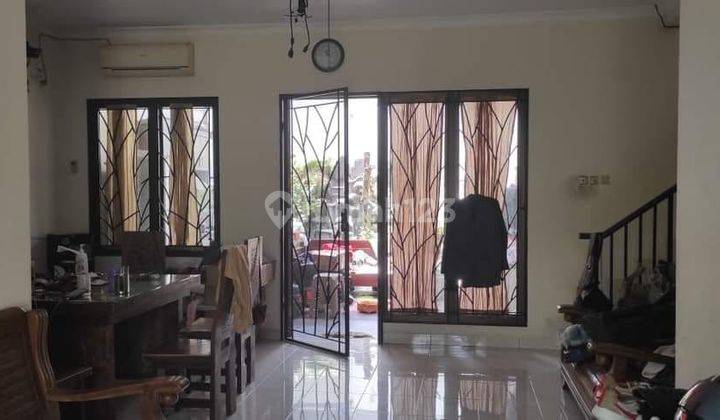 Rumah 2lt Luas 160m Type 3+1KT Cluster Aralia Harapan Indah Bekasi 1