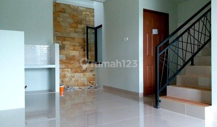 Rumah Murah 2 Lantai Ciracas Jakarta Timur