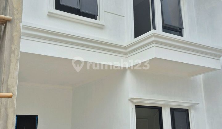 Rumah Murah 2 Lantai,siap Huni SHM